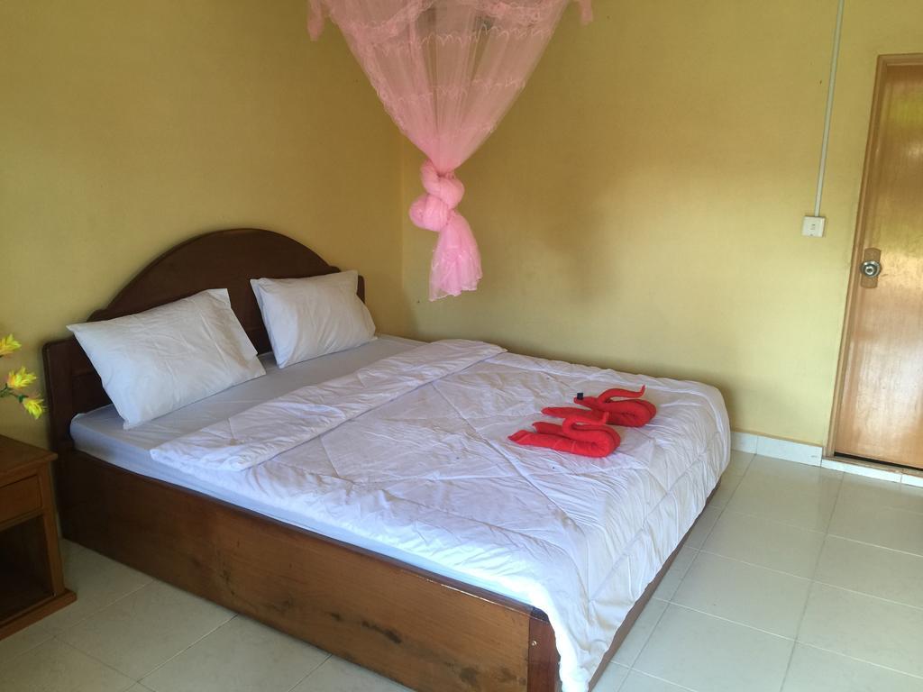 Mien Mien Otres Hotell Sihanoukville Exteriör bild